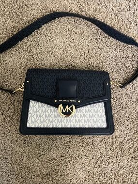 Michael Kors Jessie Medium Two-Tone Logo Shoulder Bag